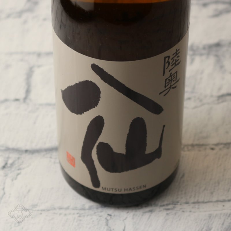 陸奥八仙 黒ラベル 純米吟醸 720ml（日本酒 八戸酒造） - 酒舗