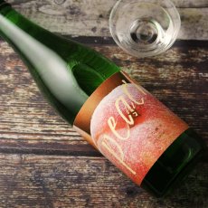 画像2: 平六 layer（レイヤー） モモ 720ml（要冷蔵）（日本酒 平六醸造 ひらろく） (2)